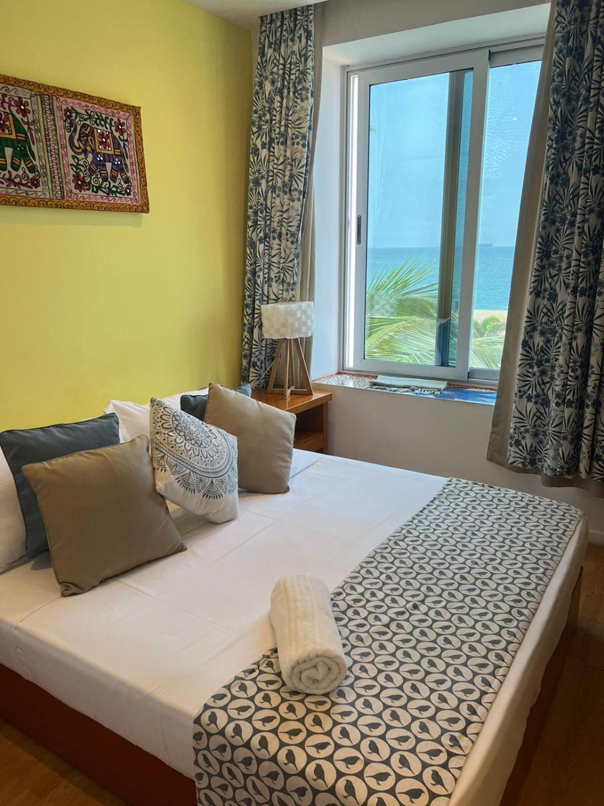 Art House Hotell Luanda Exteriör bild