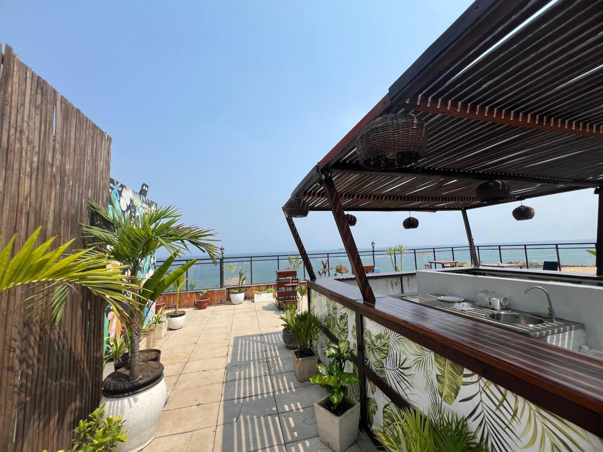Art House Hotell Luanda Exteriör bild