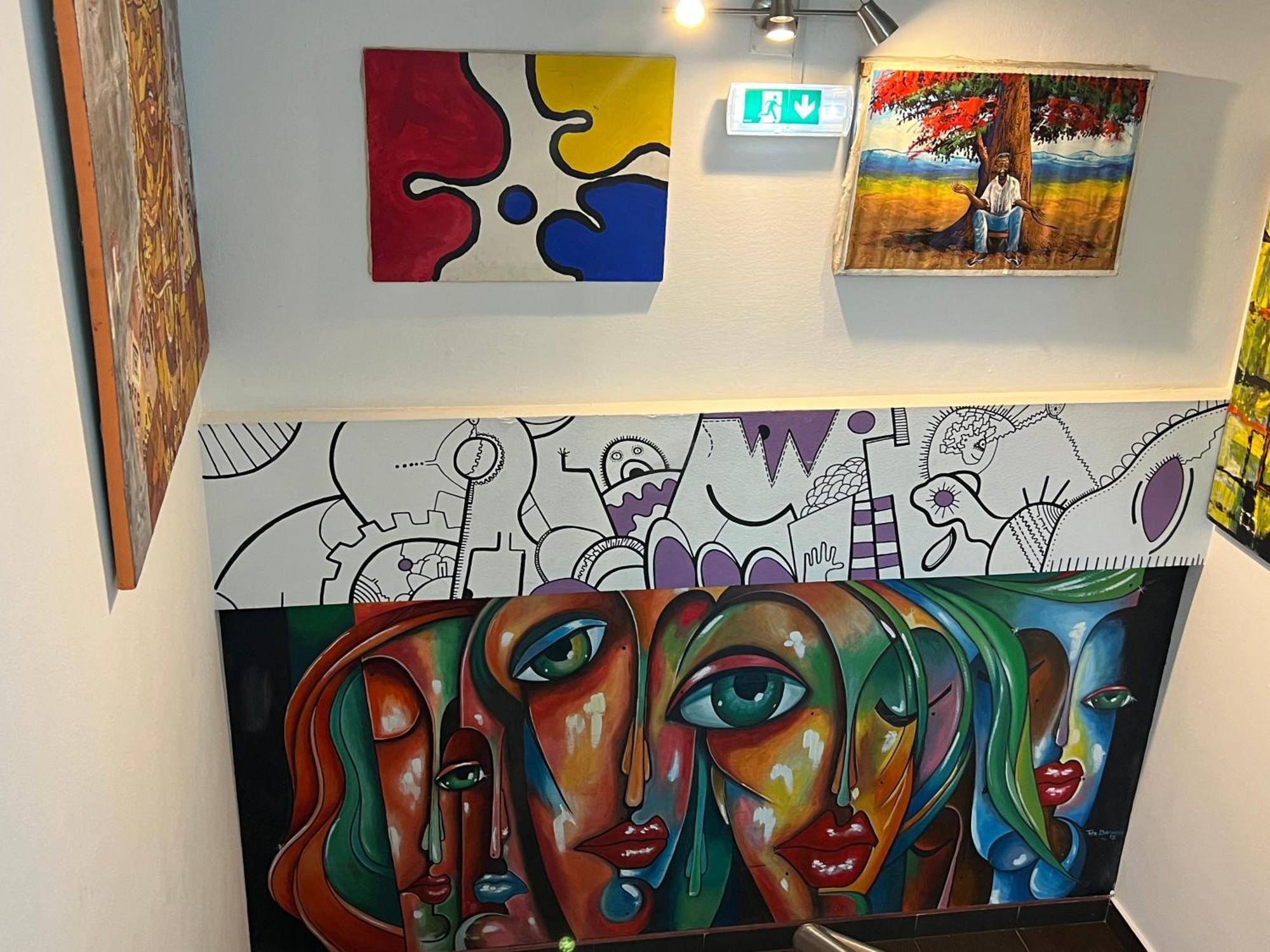 Art House Hotell Luanda Exteriör bild