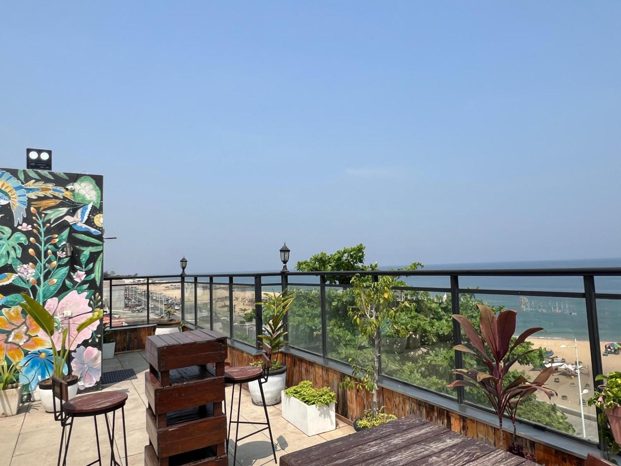 Art House Hotell Luanda Exteriör bild